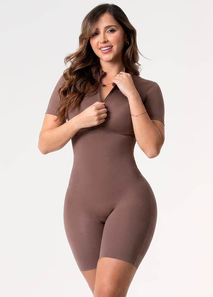 Bodysuit: Short Sleeve, Zip Neckline and Natural Lift | Salome 5502